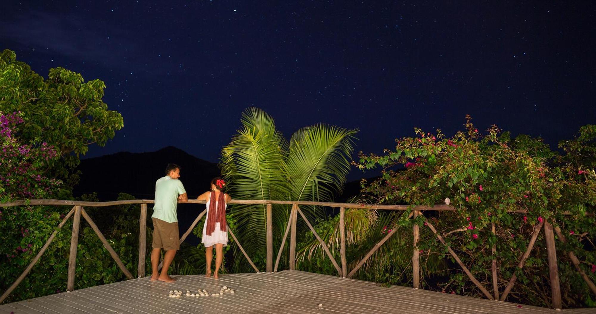 Navutu Stars Resort Matayalevu Exterior photo